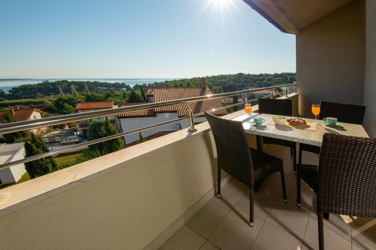 Apartments Oliva プレマントゥーラ エクステリア 写真